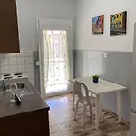 Kalliani House Kiki Apartment Flogita