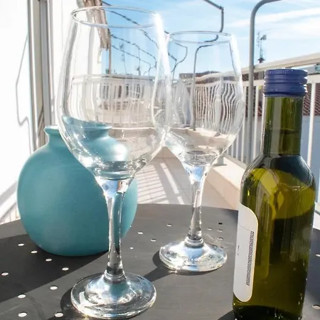 شقة Kalliani House Kiki فلوغيتا