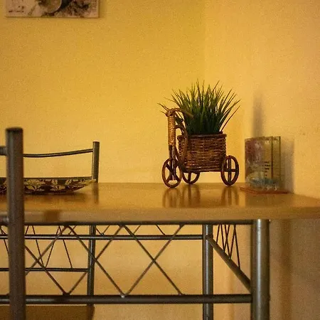 Kalliani House Kiki Apartman Flojitá