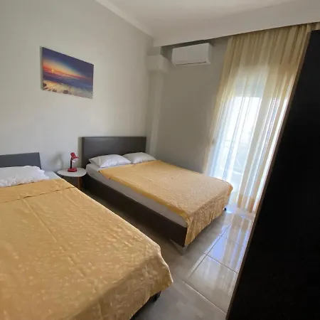 Kalliani House Kiki فلوغيتا