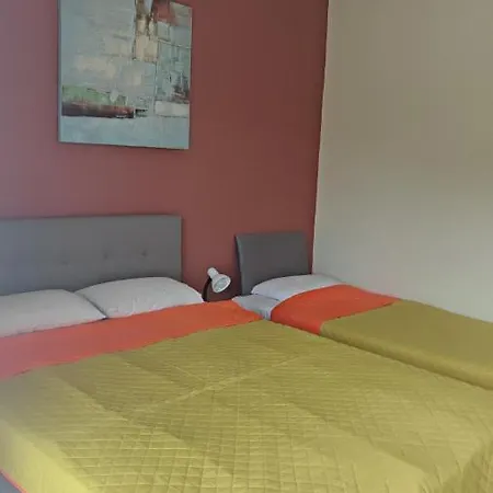 Kalliani House Kiki شقة