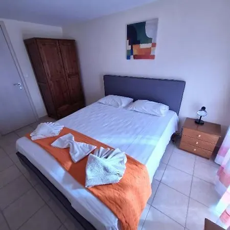 Apartament Kalliani House Kiki Flogita