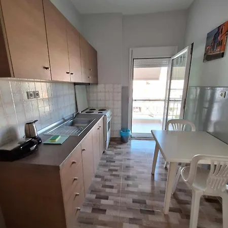 Kalliani House Kiki فلوغيتا